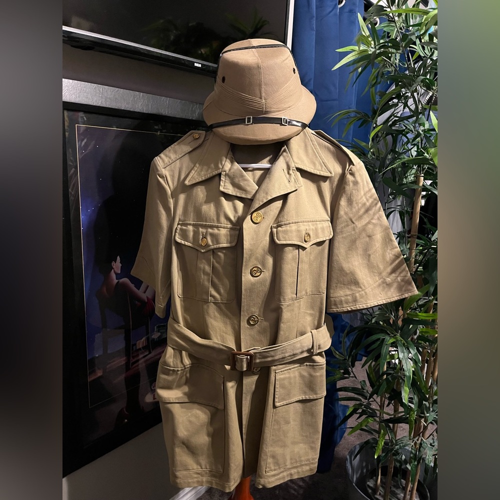 Like new Authentic Tan Safari Jacket with Belt and Hat